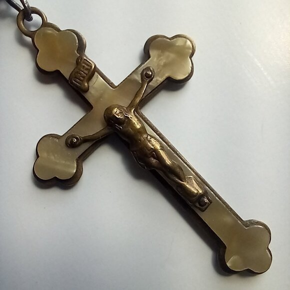 Vintage Rosary St Mary Steel Bakelite Brass Hardwood Large & Substantial - Picture 3 of 15